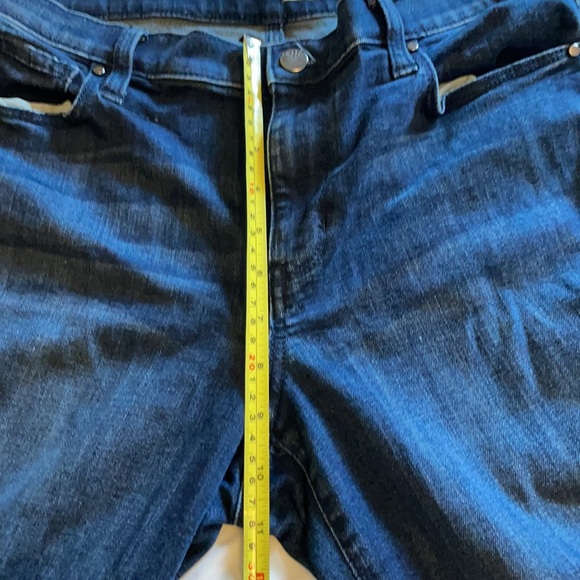 Ladies dkny jeans size 8, 32 length - Picture 5 of 5